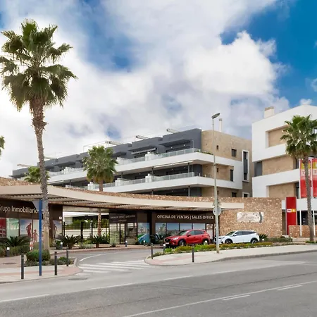 Flamenco Village Elvira 오리후엘라