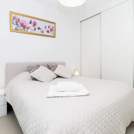 Apartment Flamenco Village Elvira